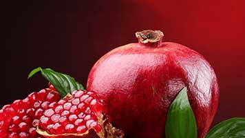 If you have a craving for something exotic, taste this delightful pomegranate! The Pomegranate theme is perfect for all fruit lovers and also for those who like a pop of color on their homepage.