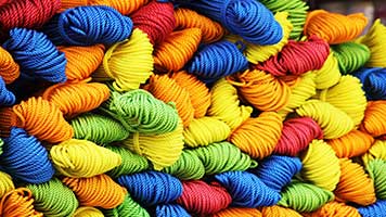 Get ready for winter with this colorful yarn! You can make lots of thick clothing from it! So start creating some unique pieces, of course after setting the Yarn wallpaper on your homepage.