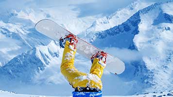 Bist du im Schnee stecken geblieben und kannst dir nicht alleine weiterhelfen? Mach dir keine Sorgen, wir können dir helfen, Aber natürlich nachdem wir uns wirklich amüsieren! Dieses Thema ist genau das Richtige für diejenigen Winterferien, an denen du Erinnerungen für dein Leben sammelst!