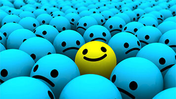 Vamos virar o cenho de cabeça para baixo, porque um rosto sorridente é sempre contagioso! Então, se você tem um dia ruim, basta definir o papel de parede Smiley Face em sua tela inicial e lembre-se que um sorriso sempre leva a uma vida feliz!